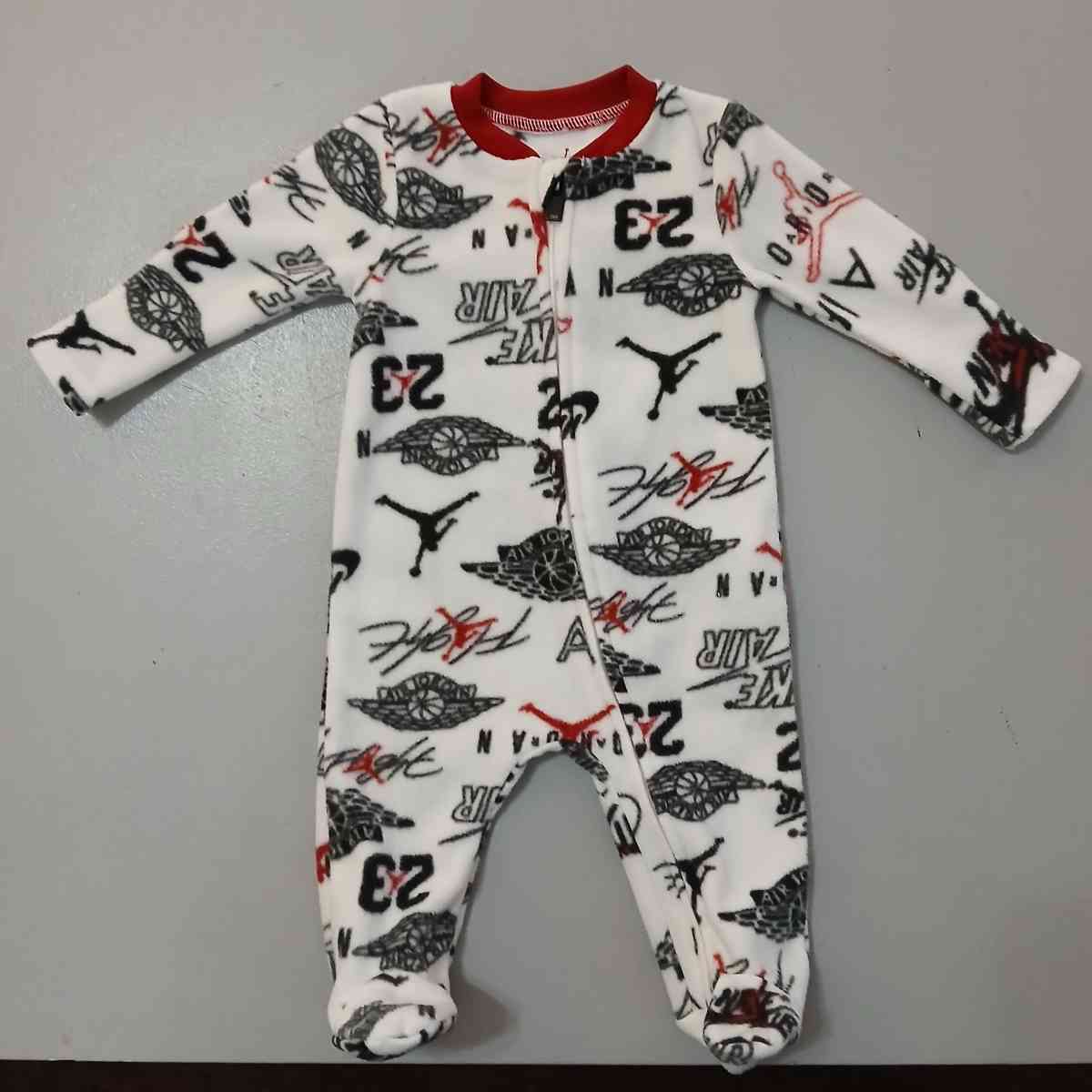 Baby Nike Jordan pijamas size 0 to 3M - Indianapolis, Indiana