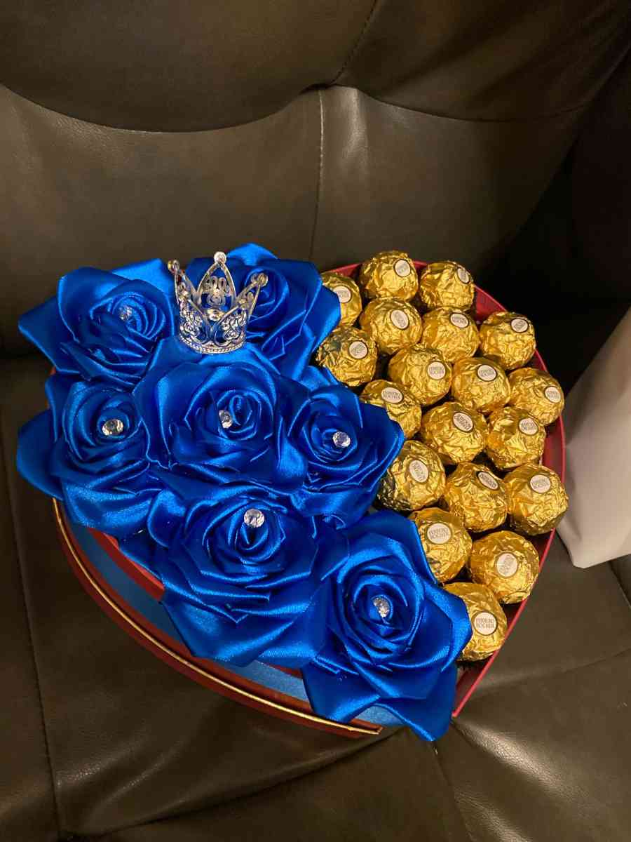 rosas eternas - Addieville, Illinois - FleaMarketBay