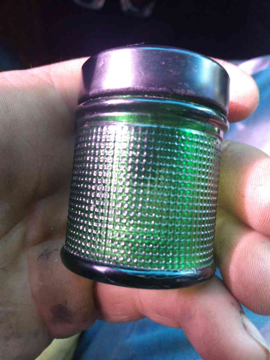 old bottles - Winlock, Washington - FleaMarketBay