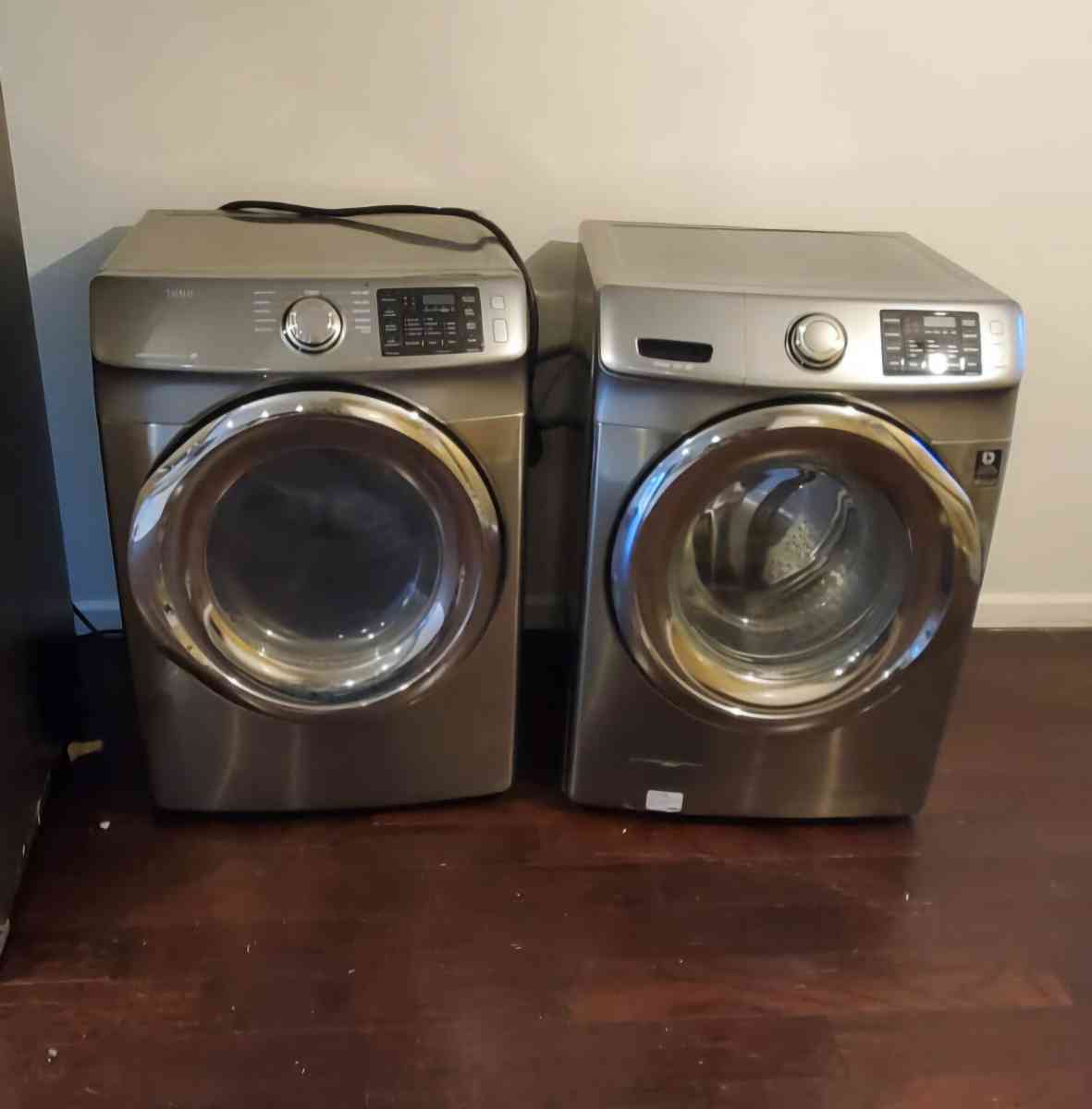 Electric washer and dryer - Irving, Texas - FleaMarketBay