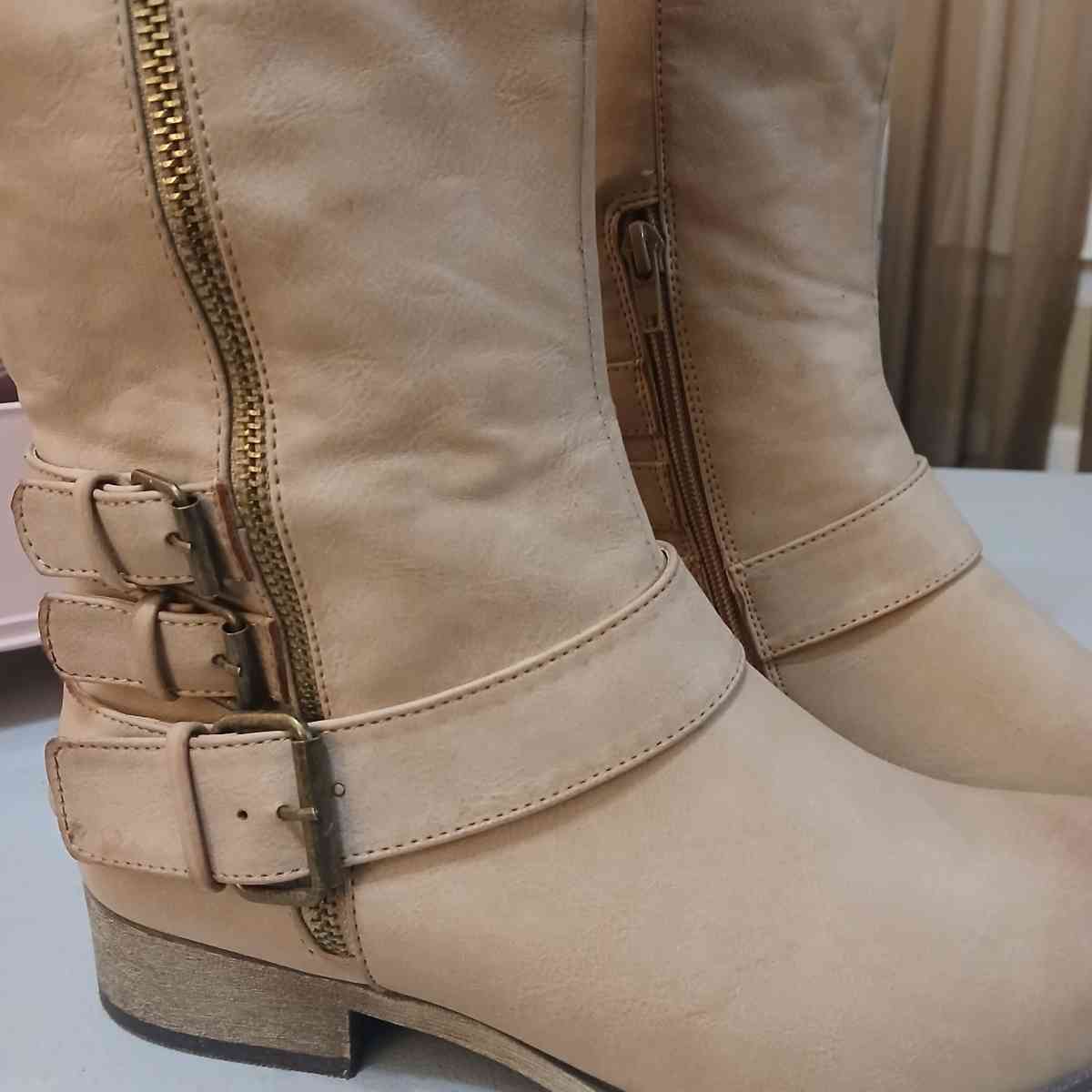 JustFab Tall Boots for women size 10 - Indianapolis, Indiana - FleaMarketBay