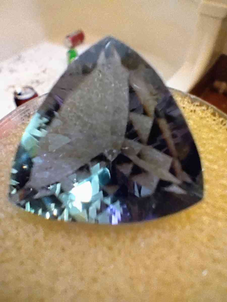 color changing sapphire natural - Colorado Springs, Colorado