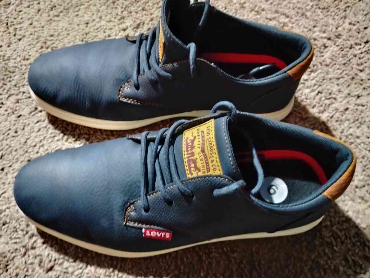 mens shoes - Rudy, Arkansas - FleaMarketBay