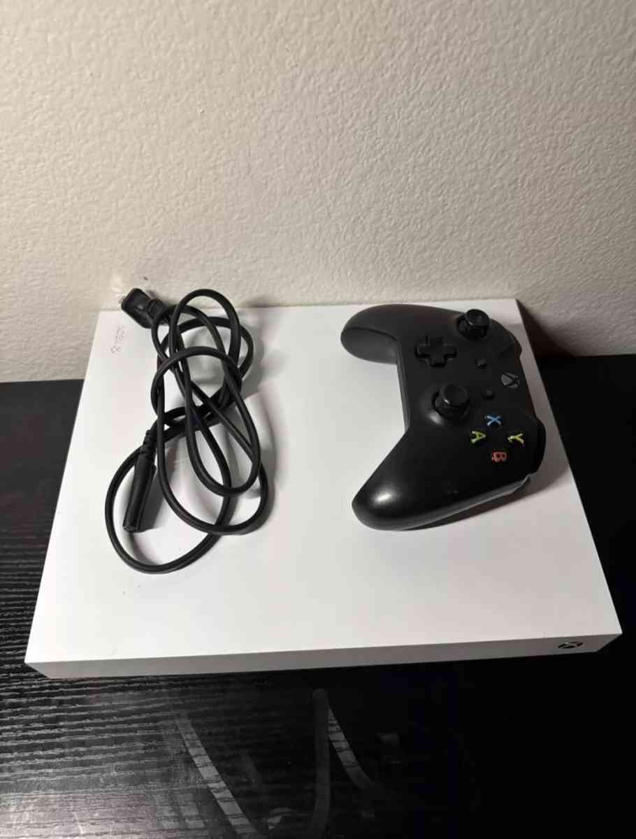 Xbox One X 1Tb With WirelessController And Power Cord - Orange Park, Florida - FleaMarketBay