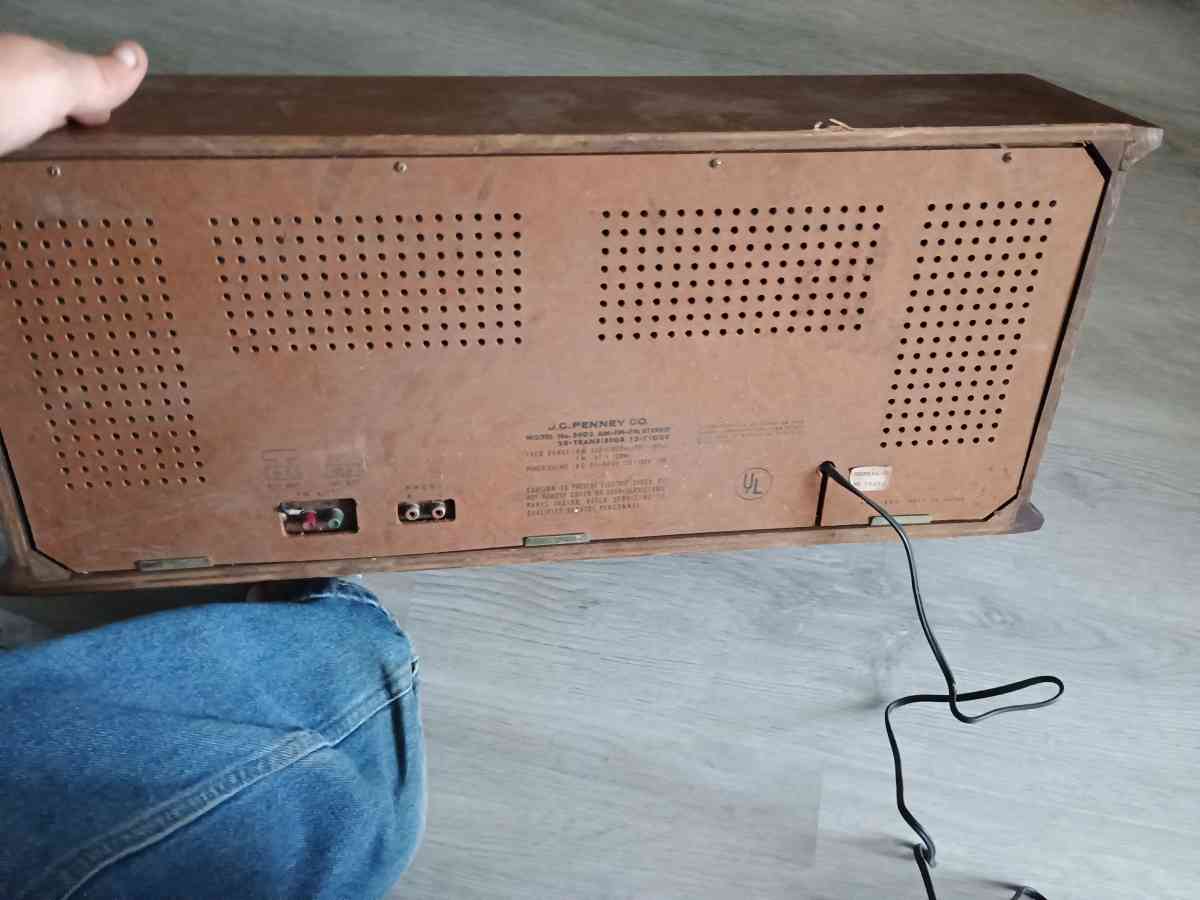 1960 FM stereo - Elyria, Ohio - FleaMarketBay