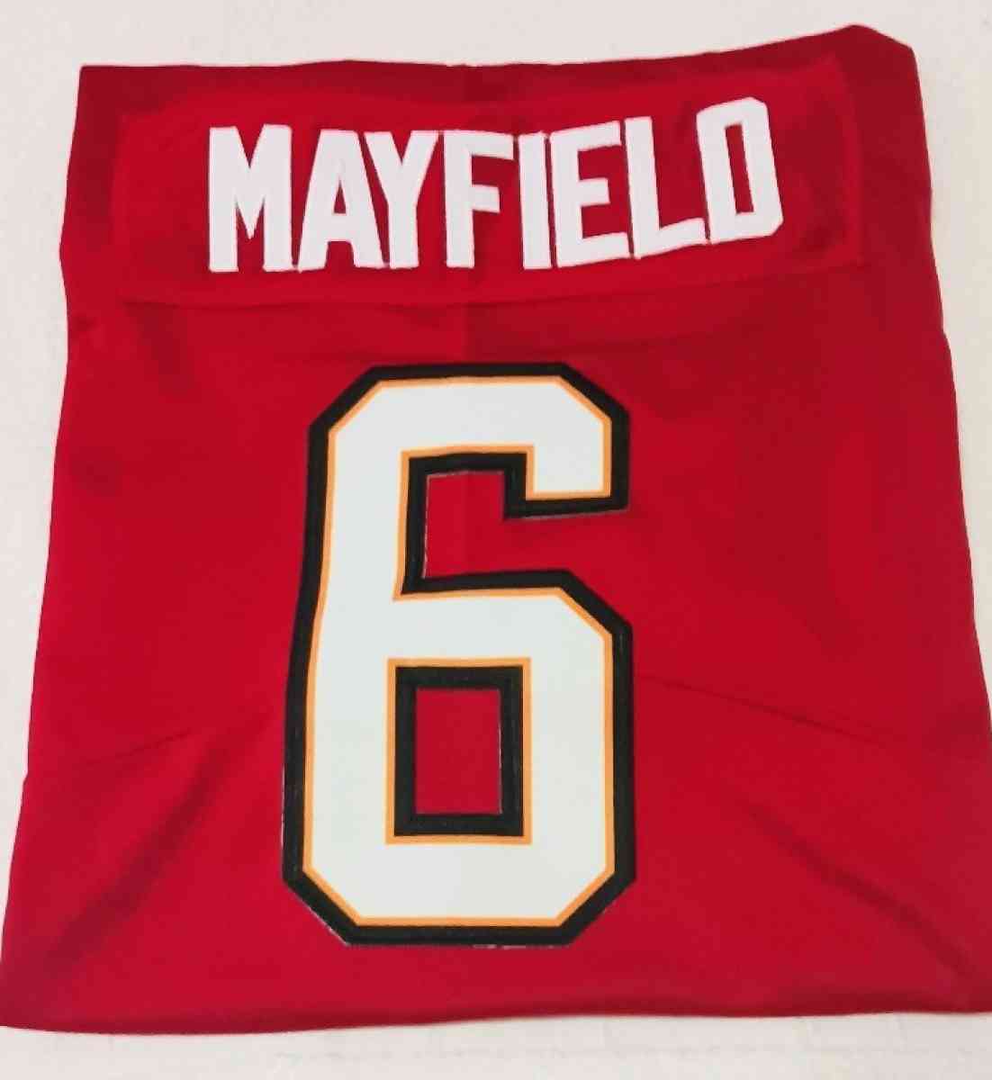 Baker Mayfield TB Buccaneers Jersey XL Or Large Stitched - Manheim, Pennsylvania - FleaMarketBay