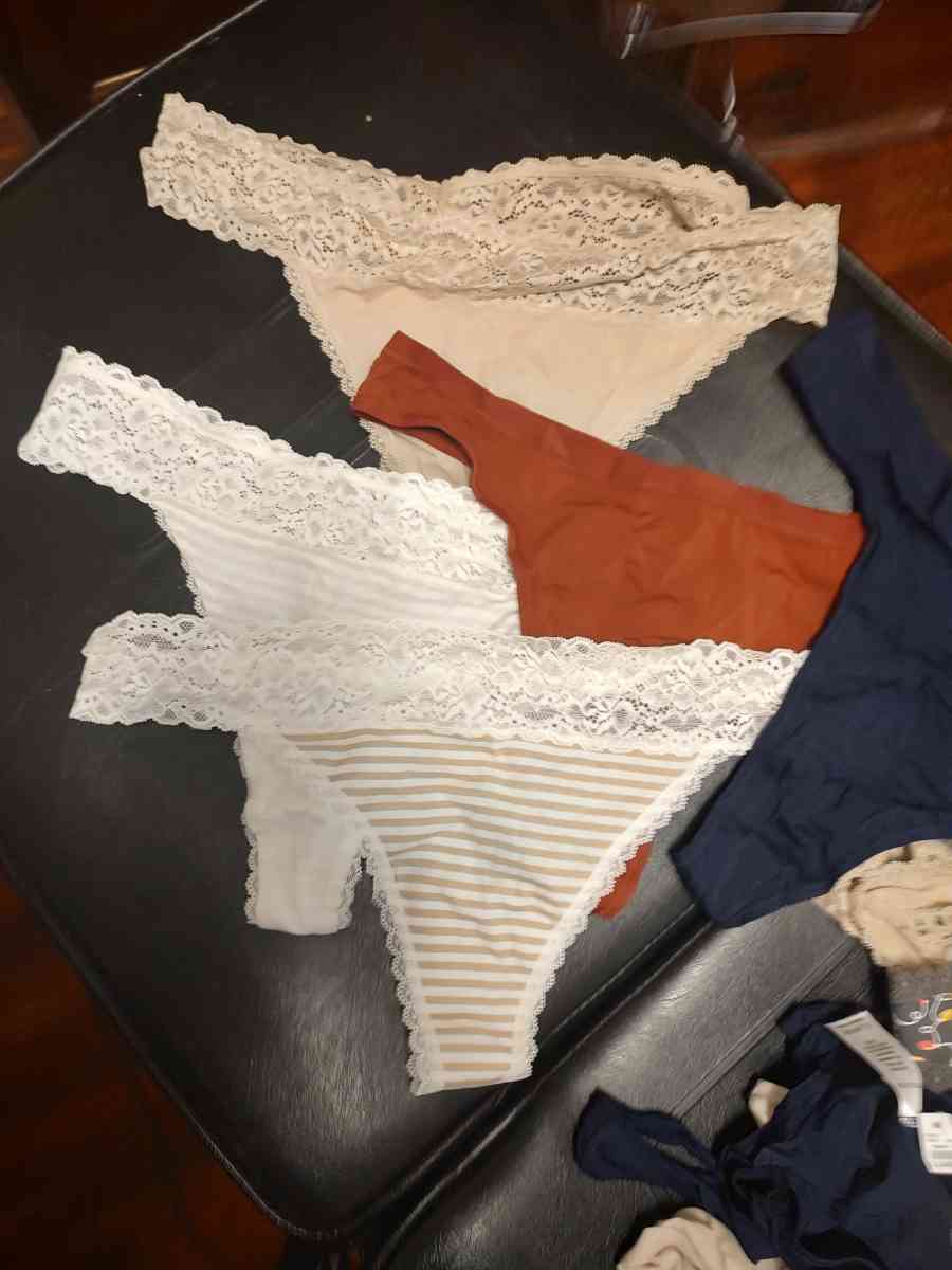 Maurices thongs - Hagerstown, Maryland - FleaMarketBay