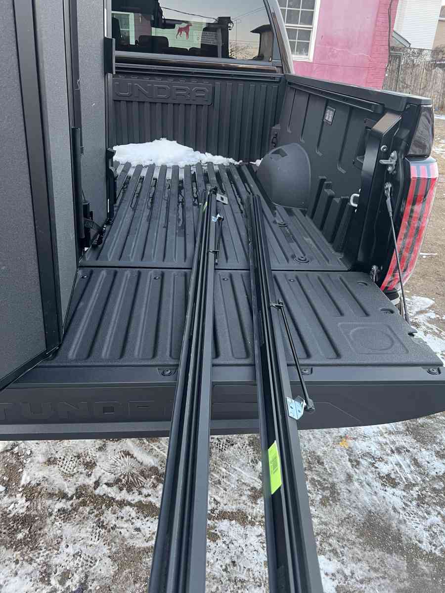 cover - Inwood, New York - FleaMarketBay