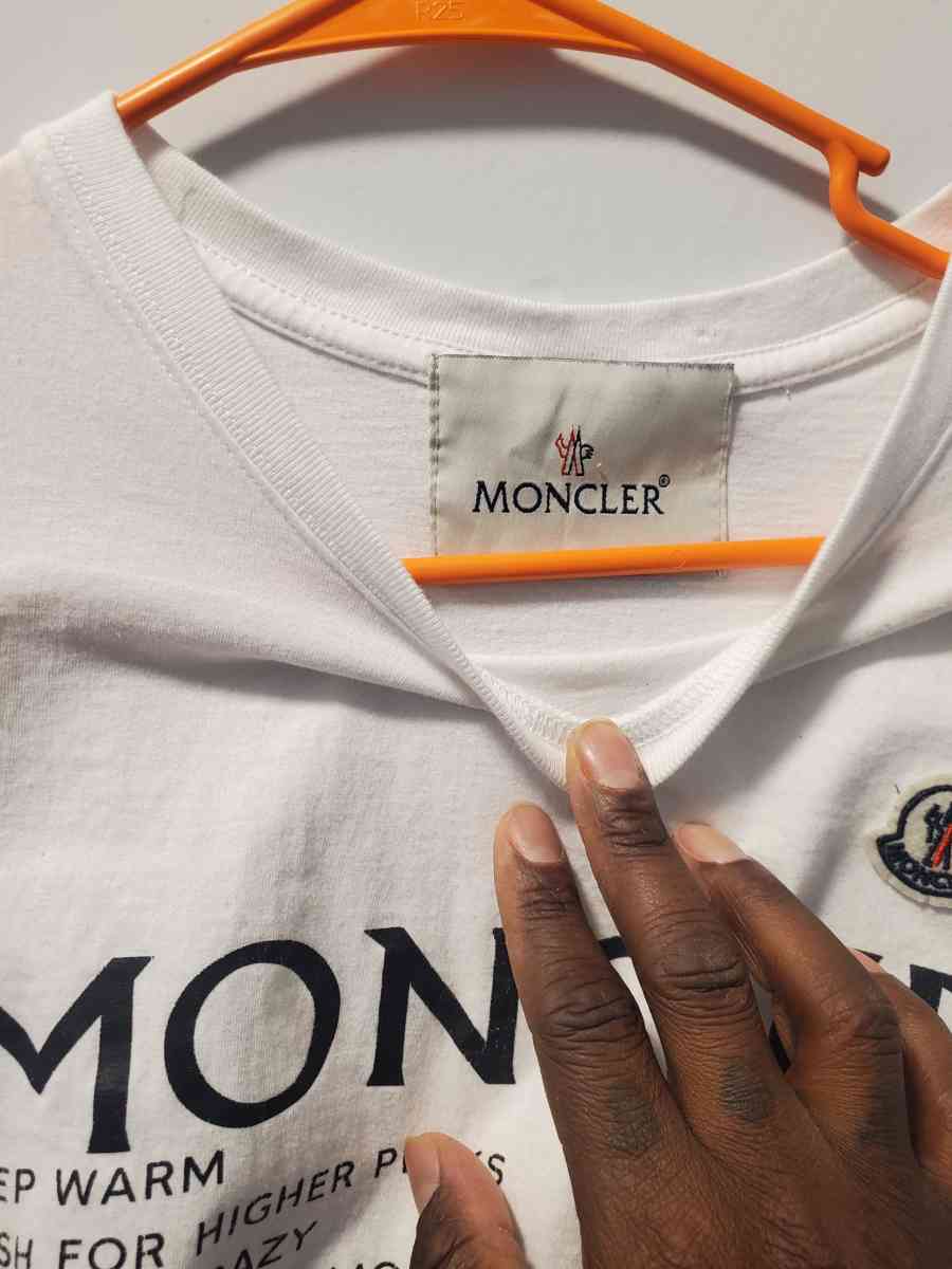 moncler t shirt - Chester, Virginia - FleaMarketBay