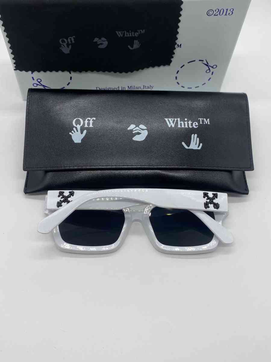 Off White Sunglasses - Corpus Christi, Texas - FleaMarketBay