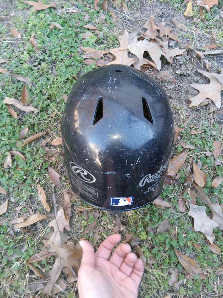 baseball helmet - Camden, Arkansas - FleaMarketBay