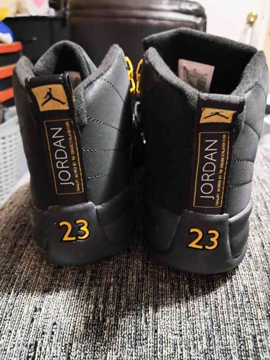 Jordan retro 12s black taxi - Milton, West Virginia - FleaMarketBay