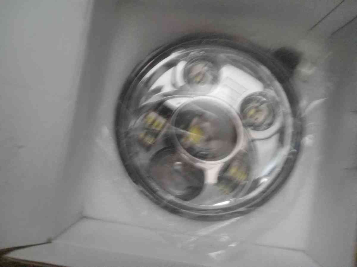 pair of round led headlights h4 input - Atlanta, Georgia - FleaMarketBay