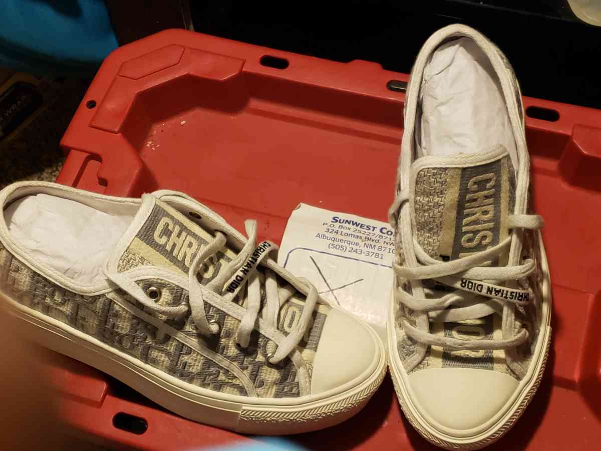 Walk N Dior sneakers - Las Vegas, Nevada - FleaMarketBay