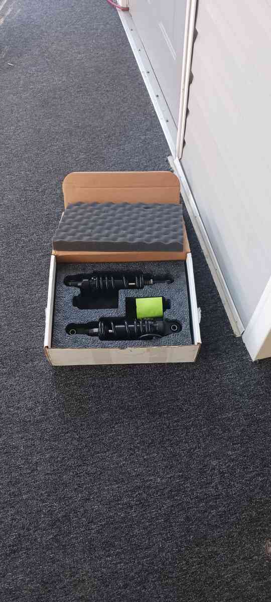 rear springs and shocks for a 2021 Indian Scout bobber - Norfolk, Virginia
