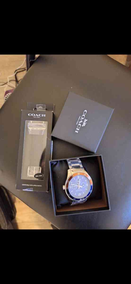 coach watch new never worn - Sacramento, California - FleaMarketBay