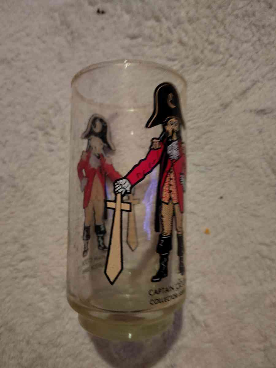Captain crook glass vintage - Cartersville, Georgia - FleaMarketBay