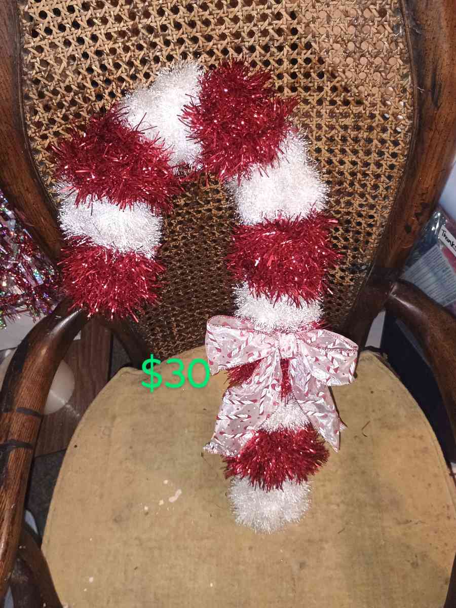 Holiday Handmade Wreaths - Fremont, Nebraska - FleaMarketBay