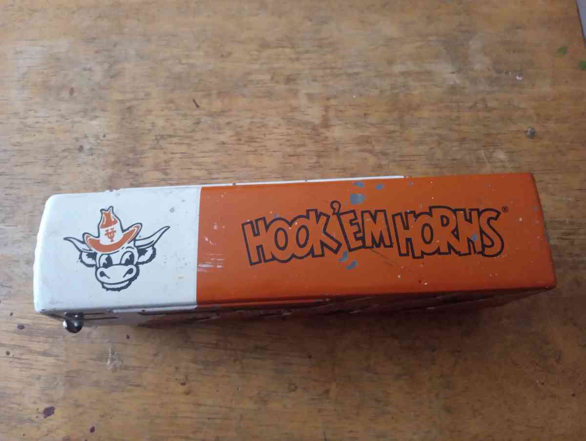 Texas Longhorns lot - San Antonio, Texas - FleaMarketBay