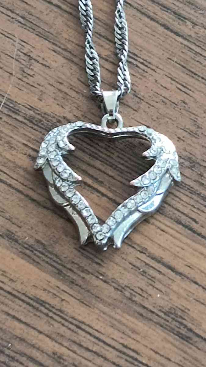 Sterling Silver Heart Necklace - Greenville, Illinois - FleaMarketBay