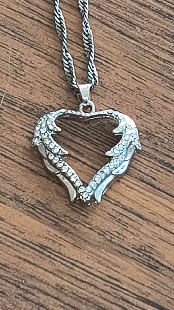 Sterling Silver Heart Necklace - Greenville, Illinois - FleaMarketBay