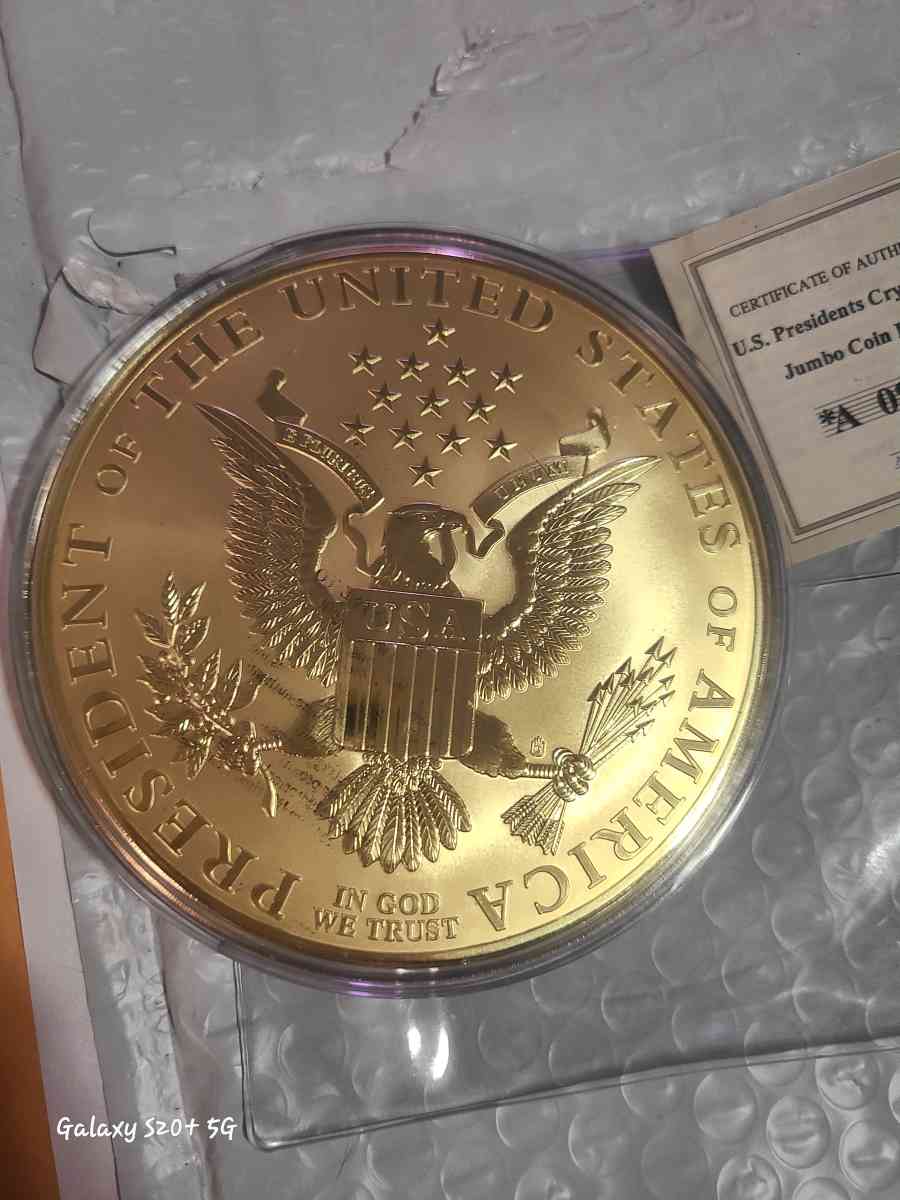 Donald trump jumbo coin layered in 24k gold - Raymond, New Hampshire - FleaMarketBay