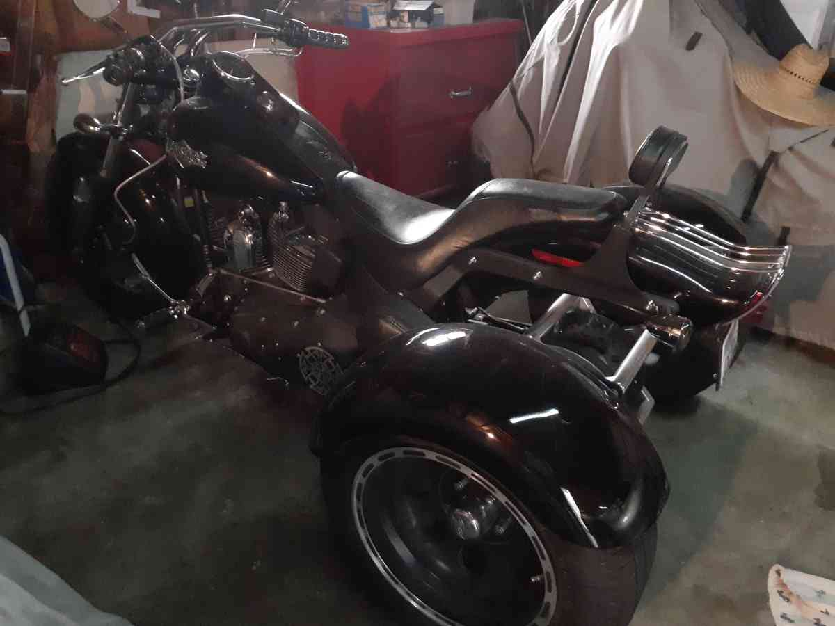harley davidson night train trike - Du Bois, Illinois - FleaMarketBay