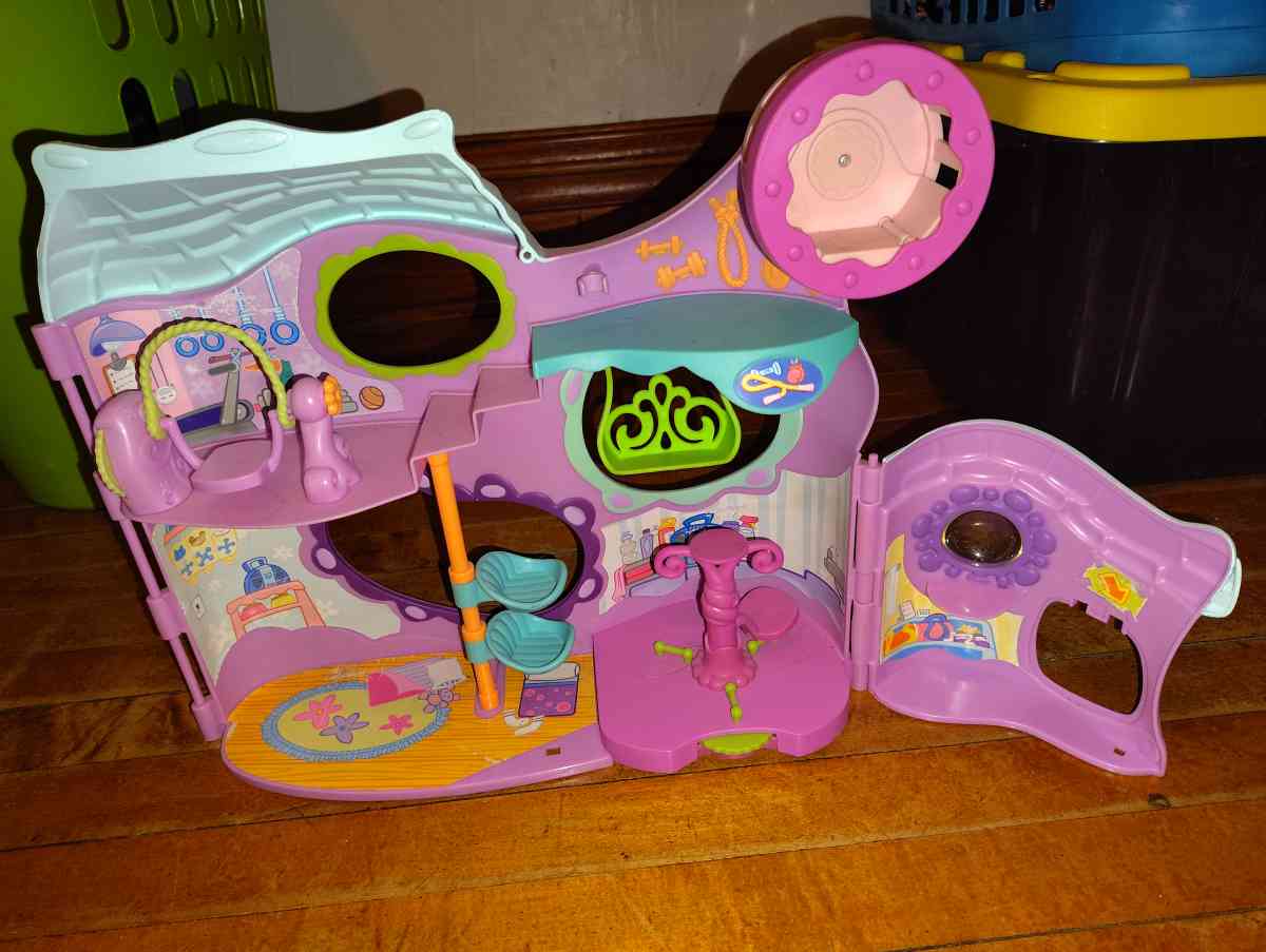 littlest pet shop lot - Astoria, South Dakota - FleaMarketBay