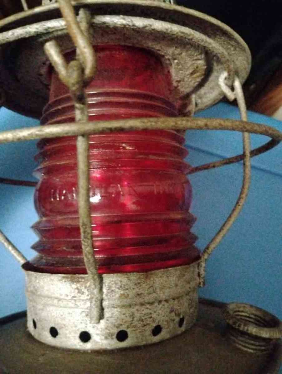 old rail road lantern - Vine Grove, Kentucky - FleaMarketBay