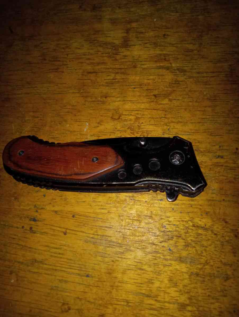 Timberwolf knife - San Antonio, Texas - FleaMarketBay