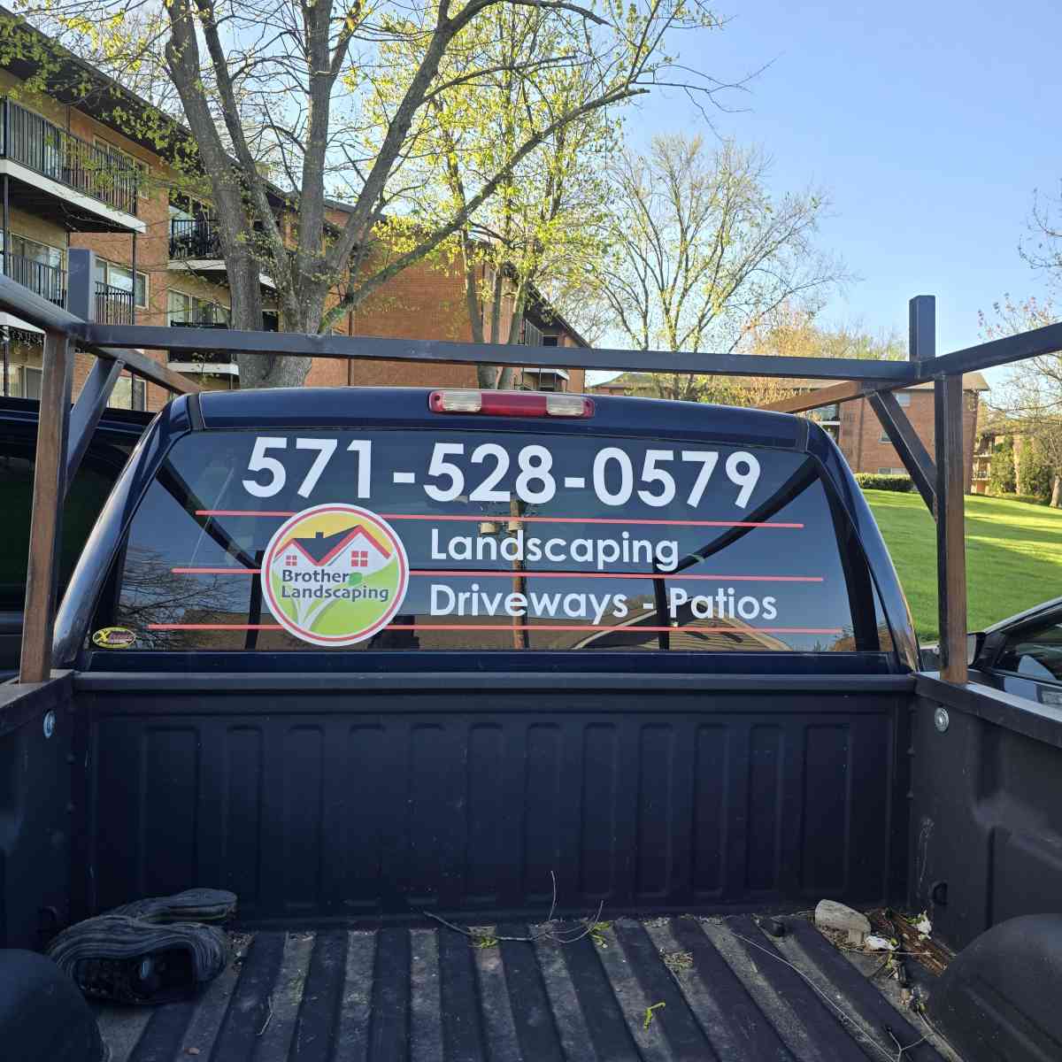 LANDSCAPING  ROMODELING  AND CONSTRUCTION AVAILABLE - Leesburg, Virginia - FleaMarketBay