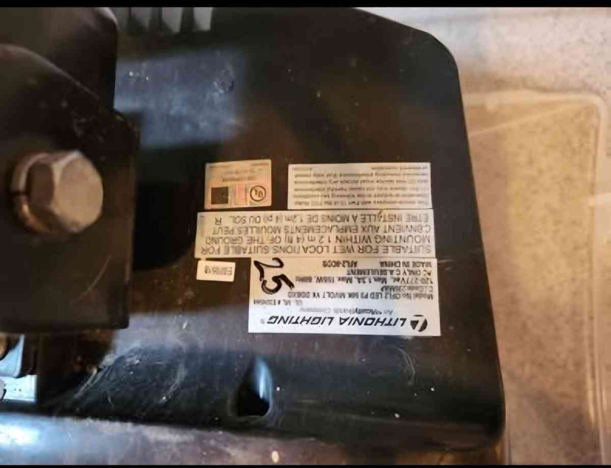 Flood Light Outdoor - Nokesville, Virginia - FleaMarketBay