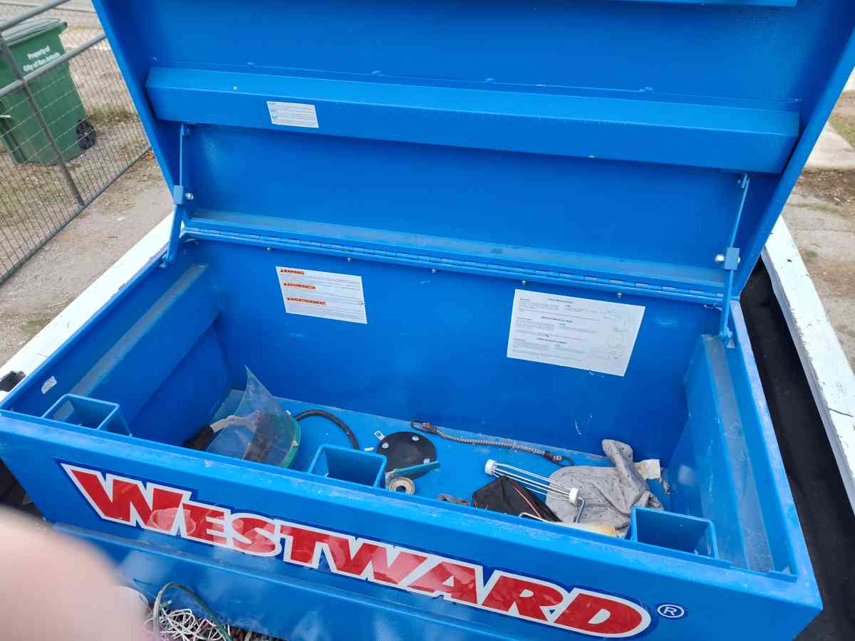 Westward job site toolbox NEW - San Antonio, Texas - FleaMarketBay