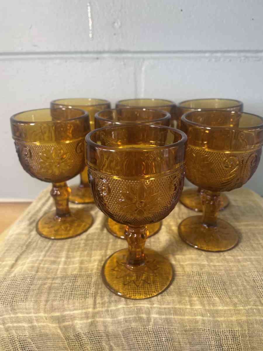 Tiara Amber Glass Collection - Kissimmee, Florida - FleaMarketBay