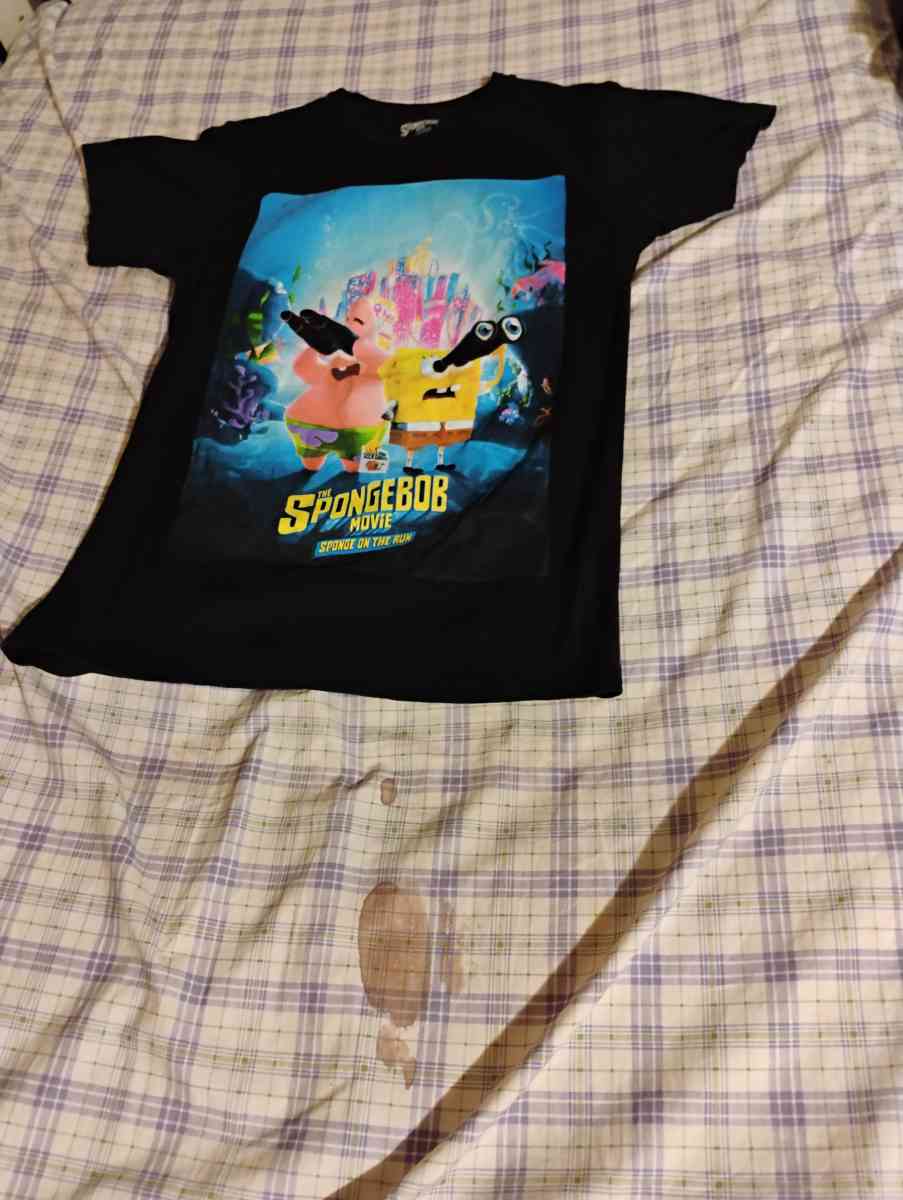 the shirt of the size 20S I am selling shirt of SpongeBob - South River, New Jersey - FleaMarketBay