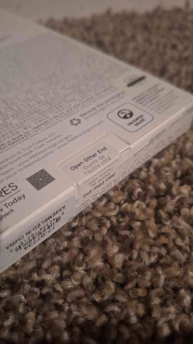 OtterBox Defender Series Pro XT Clear Case For iPhone 16 - La Mesa, California - FleaMarketBay