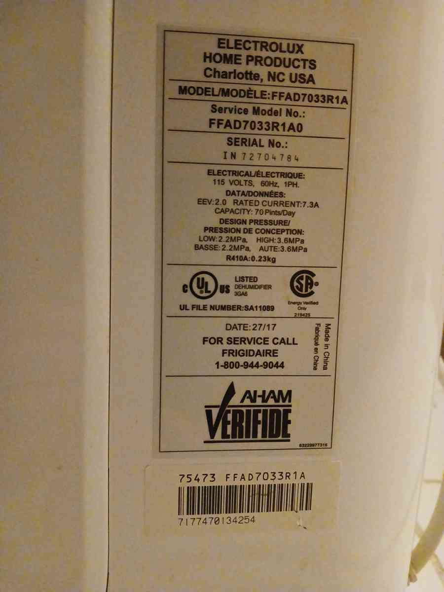 Frigidaire 70 pint Dehumidifier - Cairo, New York - FleaMarketBay