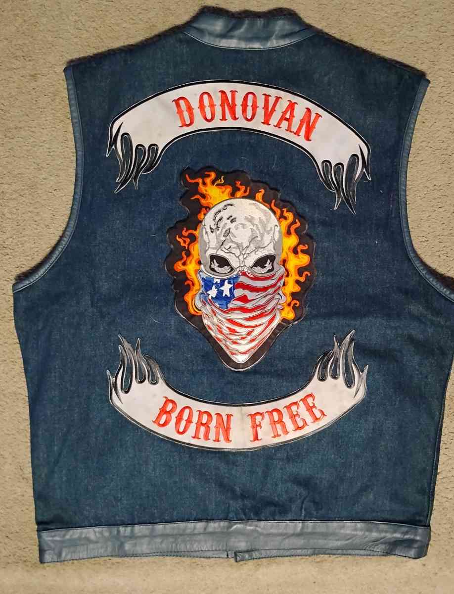 mens vest - Rudy, Arkansas - FleaMarketBay