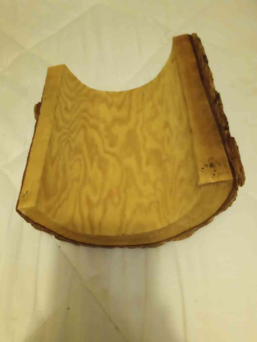 Large Hanna Hut  Reptile Hide - Palatka, Florida - FleaMarketBay