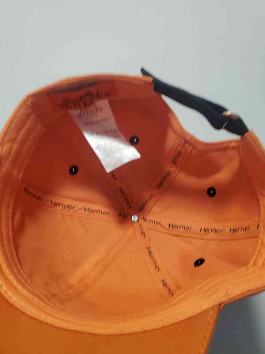 Hermes Logo Baseball Cap - Chester, Virginia - FleaMarketBay