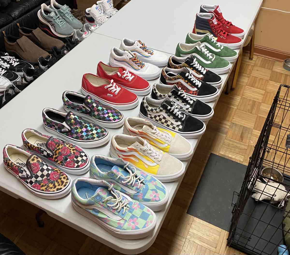 10 Pairs Womens Vans Sneaker Bundle Size 7 - Frederick, Maryland