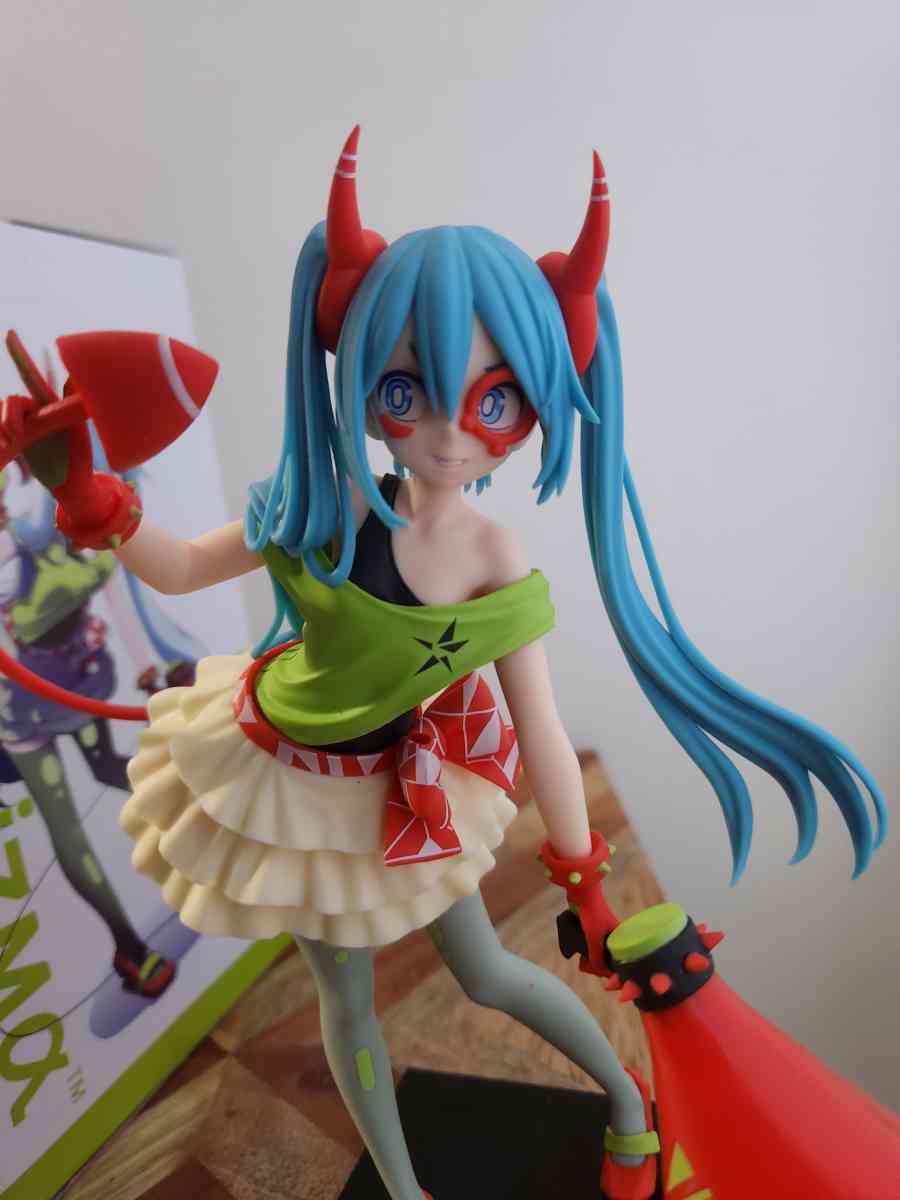 FIGURIZMA HASTUNE MIKU FIGURE - Suwanee, Georgia