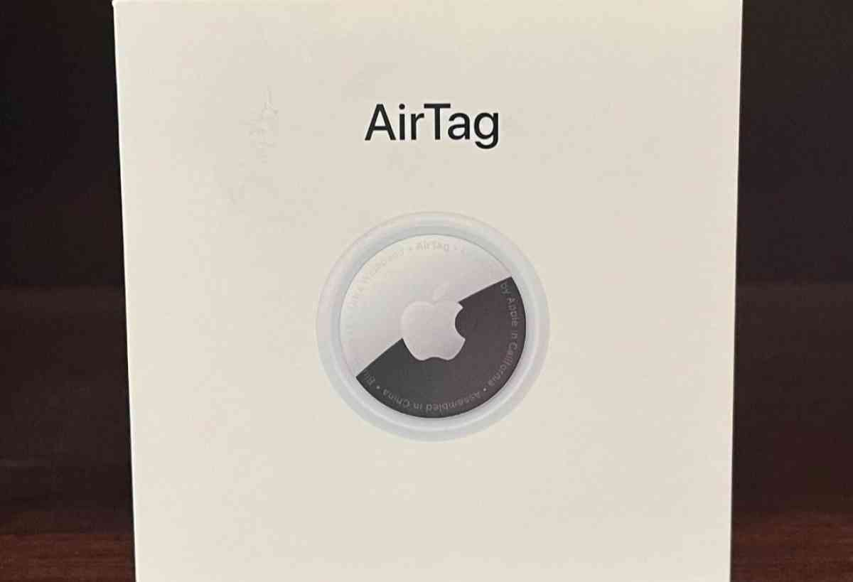 Apple AirTag Tracker - Bronx, New York - FleaMarketBay