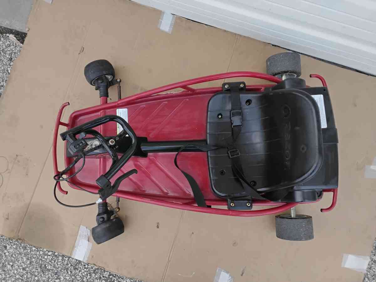 Red Electric Razor Drifter Go kart Needs Battery Like New - Williamstown, New Jersey - FleaMarketBay