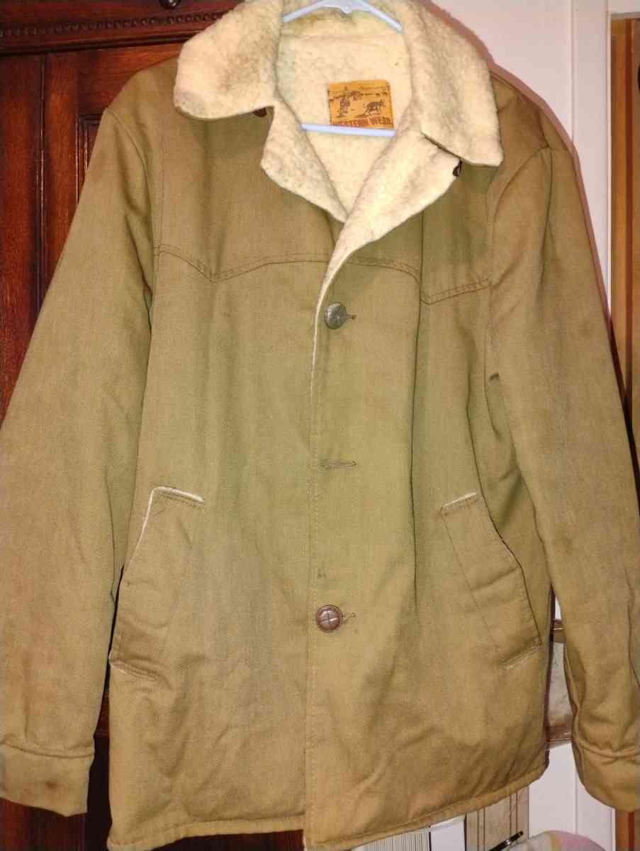 Vintage Jackets - Baytown, Texas - FleaMarketBay