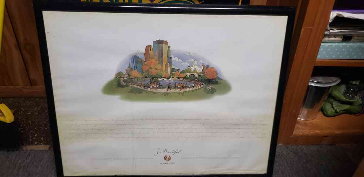 3 Different Pictures - Saint Paul, Minnesota - FleaMarketBay