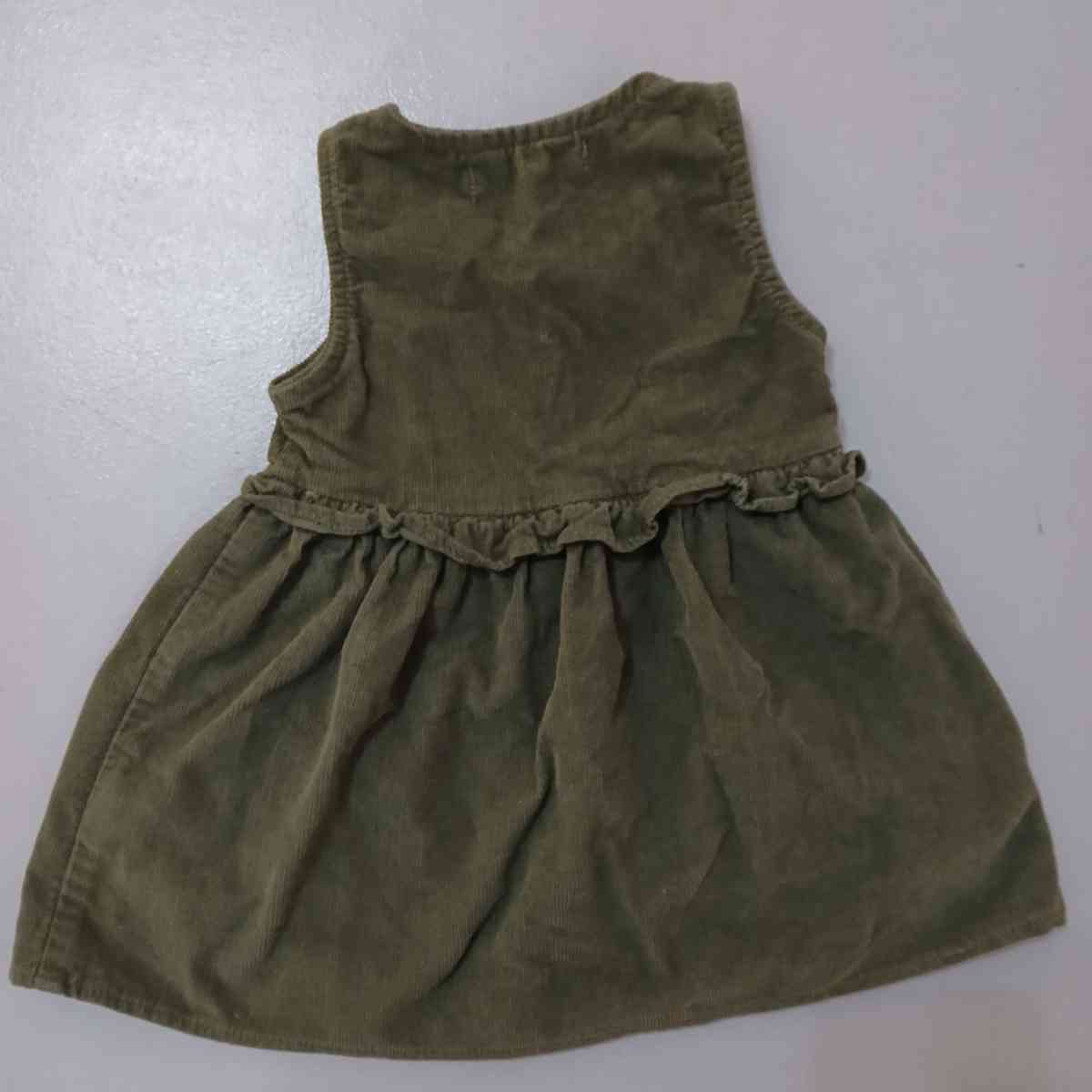 Young Hearts vintage 18 months baby girl Beautiful dress - Indianapolis, Indiana - FleaMarketBay