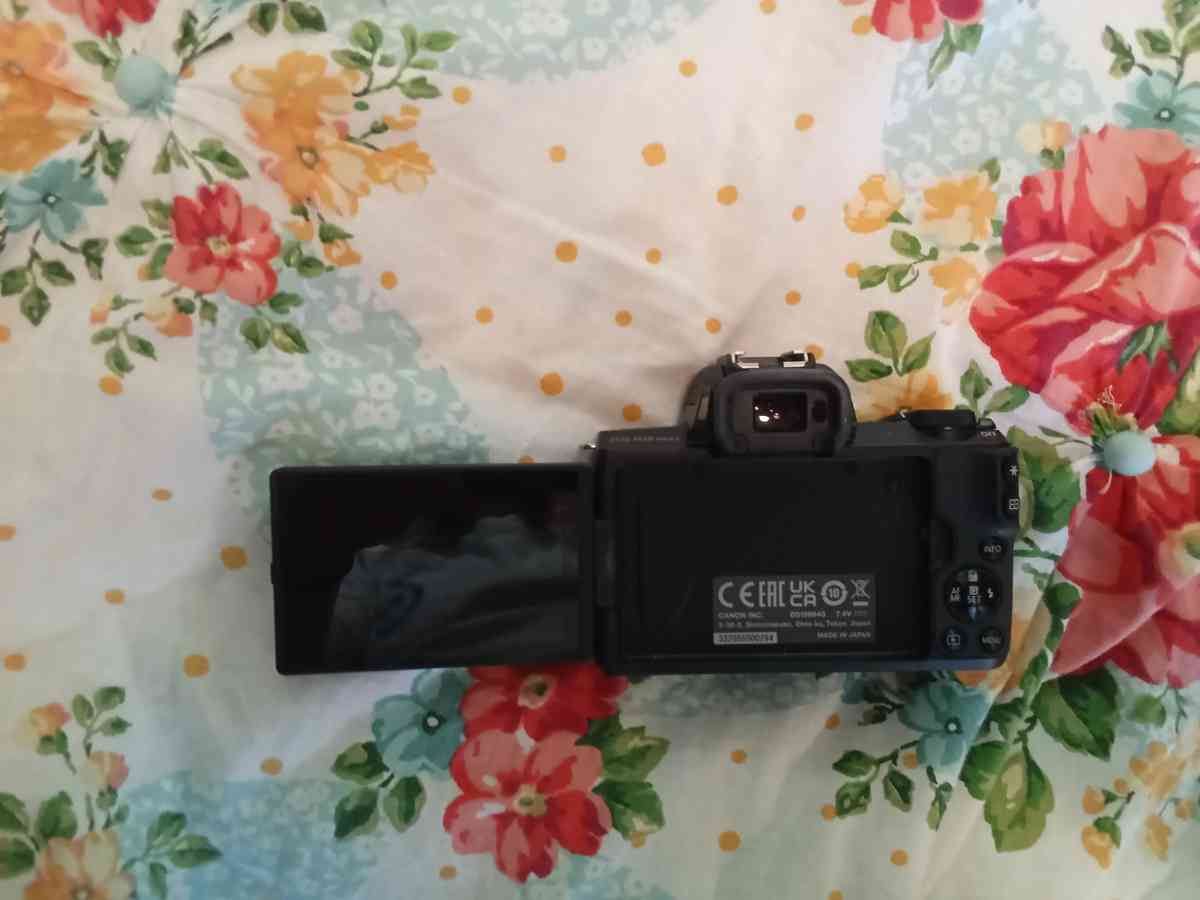 Canon EOS M50 Mark ii mirrorless 4k camera - Valdosta, Georgia - FleaMarketBay