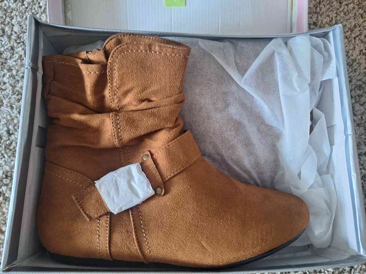 Brand New ankle boots - Lawrenceville, Georgia - FleaMarketBay