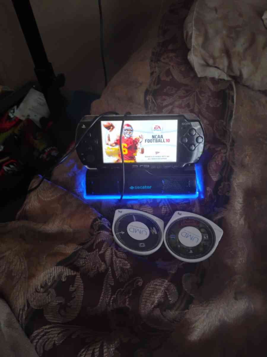 SONY 2000 PSP W Games And case - Gaston, South Carolina - FleaMarketBay